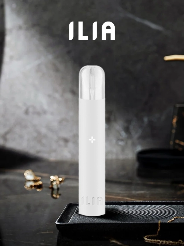 哩亞一代主機 初雪白
